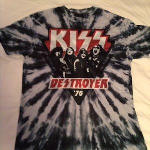Kiss Tshirt
